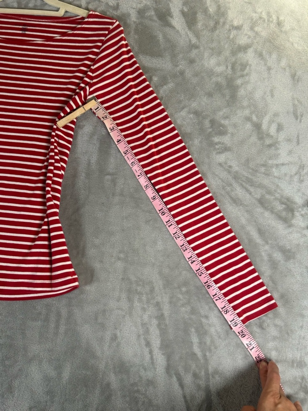 Brandy Melville Red and White Striped Long Sleeve Tee - Picture 6 of 7